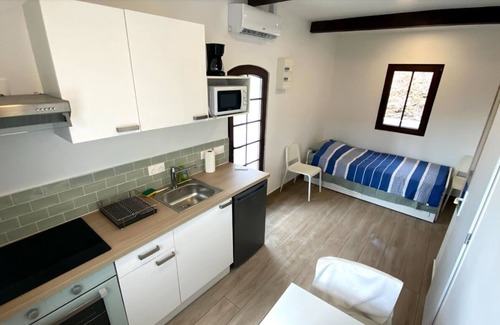 Cavaliere Apartamento | Cosy sea and nature house in Cavalière. Private terrace