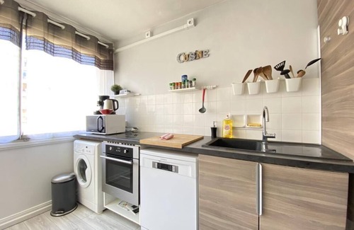 Sablon - Trudaine Apartamento | Cosy, Spacieux 3 Chambres et Espaces de Travail
