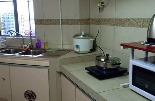 Penampang Apartamento | Acogedora, espaciosa casa étnica de Borneo con vistas increíbles