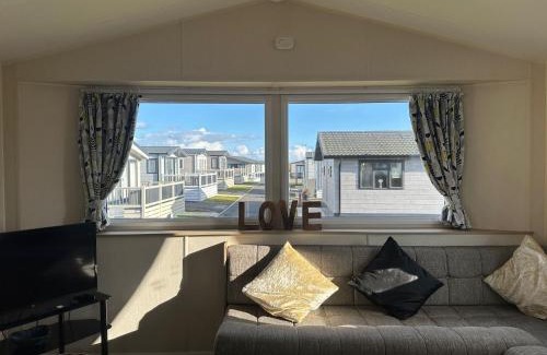 Rye Harbour Casa | Cosy static caravan in rye!