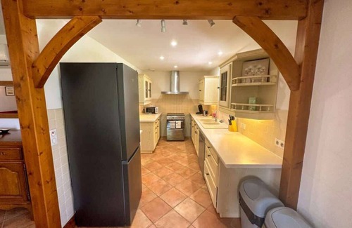 Laprade Casa | Stunning well-Equipped House for 9 Near Aubeterre