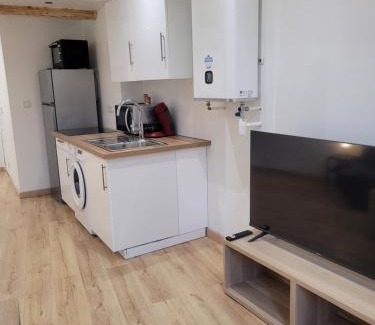 Saint-Mitre-les-Remparts Apartamento | Cosy Studio