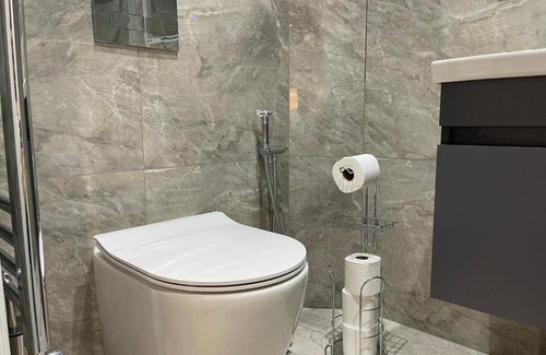 Fulham Broadway Apartamento | Cosy Studio Flat with Balcony in Heart of London