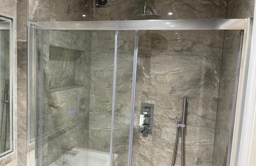 Fulham Broadway Apartamento | Cosy Studio Flat with Balcony in Heart of London