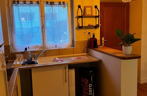 Colombier-Saugnieu Apartamento | Cosy studio