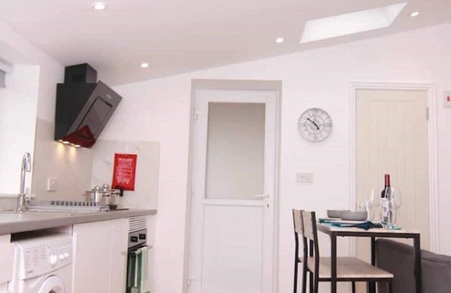 Bury St Edmunds Apartamento | Cosy Studio: Kitchen, Parking, 10' walking to Town