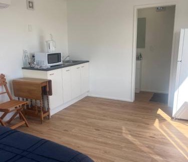 Porirua Apartamento | Cosy Studio Retreat in Porirua