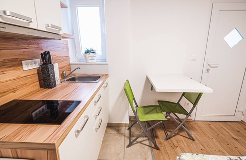 Preddvor Apartamento | Cosy studio with free parking in Gorenjska