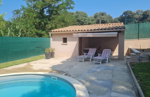 Bollene Apartamento | Cosy studio with pool