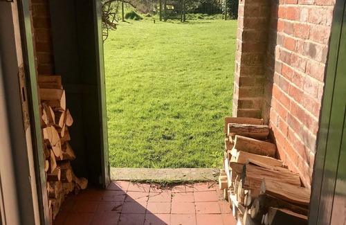 Woolland Cabaña | Cosy Stylish Dorset Cottage