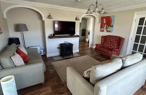 Terryglass Casa | Cosy summer rental between Terryglass & Ballinderry