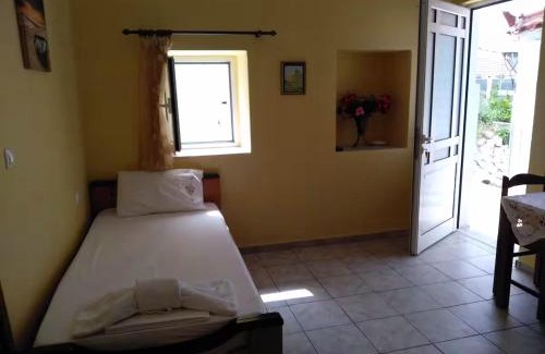 Pythagorion Apartamento | Cosy Traditional Studio 1 & Studio 2 in Pythagorio