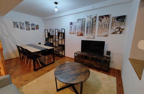 Pont-de-L'Arche Apartamento | Cosy Triplex 3 chambres