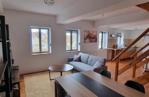 Pont-de-L'Arche Apartamento | Cosy Triplex 3 chambres