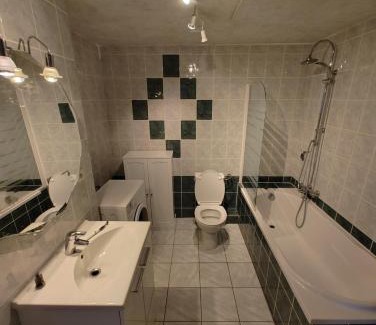 Pont-de-L'Arche Apartamento | Cosy Triplex 3 chambres