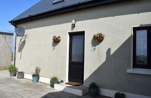 Mullet Peninsula Apartamento | Cosy two bedroom cottage on the Mullet Peninsula