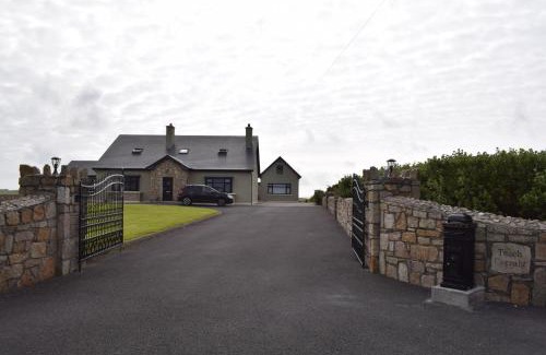 Mullet Peninsula Apartamento | Cosy two bedroom cottage on the Mullet Peninsula