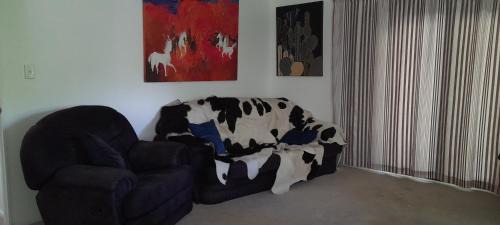 Waipapa Apartamento | Cosy Unit 3 bdrms Two dogs live onsite with me