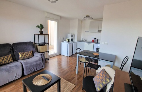 Villenave-d'Ornon Apartamento | Cosy upmarket apartment