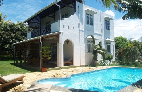 Calodyne Villa | Acogedora villa en Mauricio con piscina y jardín.
