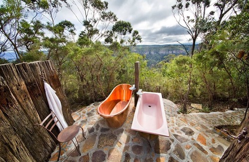 Medlow Bath Cabaña | Cosy weekend away or include the family - Seven Sisters Escarpment Views