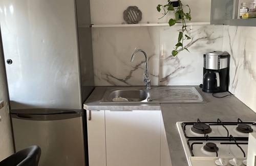La Gaude Apartamento | Cote d'azur apartment between Nice and Cannes with private pool access