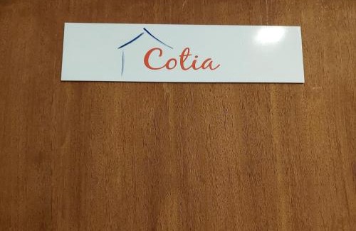 Jabaquara Apartamento | Cotia - Novo Flat com Piscina, 50mts da praia, churrasqueira privativa, ar con, wi-fi, netflix, garagem