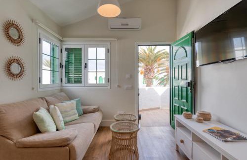 Los Lagos Apartamento | Cotillo Beachfront Escape