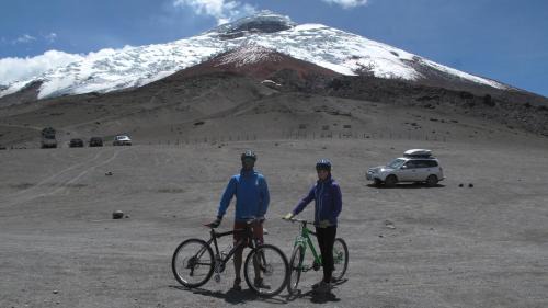 Cotopaxi Cabina | Cotopaxi Gardens