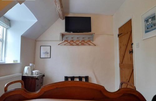 Luckington Cama Y Desayuno | Cotswold Cottage B&B - 5 Minutes Walk to Village Pub
