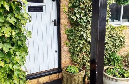 Burford Cabaña | Cotswold Stay
