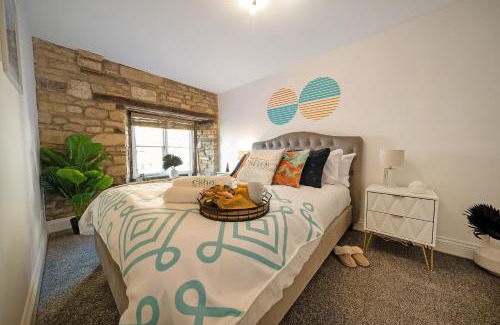 Cirencester Apartamento | Cotswolds- 2 bed flat in 18th Century building, town centre with Smart TV - Esho Stays