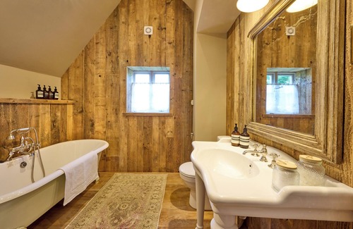 Chipping Norton Otro | Cotswolds Luxury Retreat | Tennis & Wellness