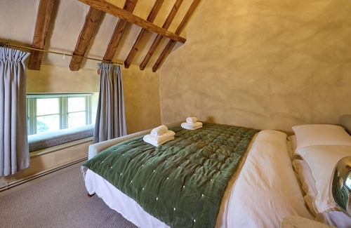 Chipping Norton Otro | Cotswolds Luxury Retreat | Tennis & Wellness