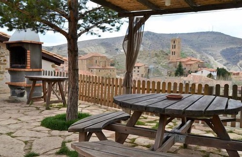 Villarroya de los Pinares Chalet De Esquí | Cottage (full rental) El Patio del Maestrazgo for 5 people