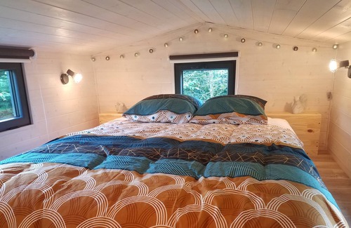 Saint-Christophe-sur-Conde Cabaña | Cottage