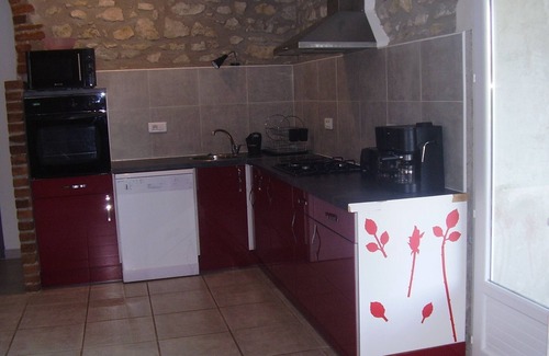 Saint-Hilaire-de-Brethmas Cabaña | cabaña 8 personas 4 dormitorios 3 estrellas en una casa de campo rodeada de viñedos