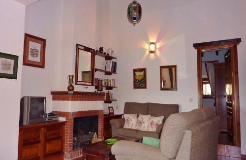 Villanueva de la Concepción Casa | Cottage in Andalusia near El Torcal