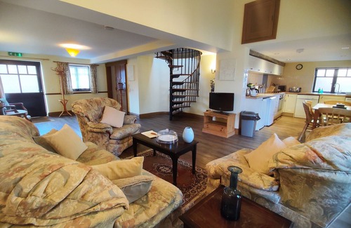 Britford Cabaña | Rural-1 - 3 Bedroom-Habitación con desagüe