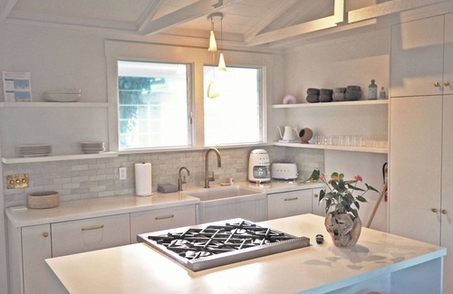 Wainiha Casa | Su cabaña privada frente a la playa en el paraíso! Cabaña # 1 Plumeria TVNC # 1045