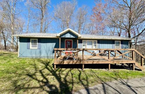 Nancy Casa | Cottage 17- Lees Ford Marina