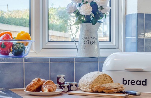Harwich Cabaña | Cottage ∙ 2 bedrooms ∙ 6 guests