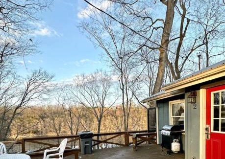 Nancy Casa | Cottage 2 Lees Ford Marina