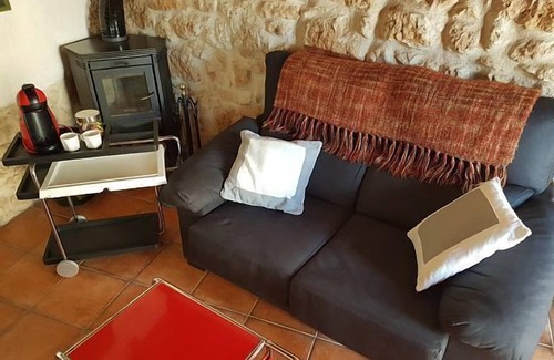 Melida Cabaña | Casa rural 2 personas. Jacuzzi en habitación y se aceptan mascotas.