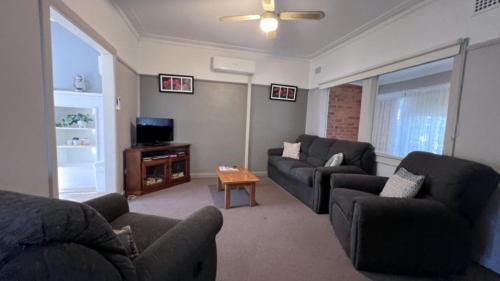 Sussex Inlet Casa | Cottage 2 Sussex House Holiday Park