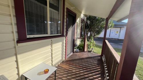 Sussex Inlet Casa | Cottage 2 Sussex House Holiday Park