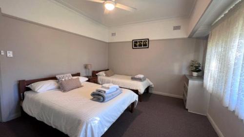 Sussex Inlet Casa | Cottage 2 Sussex House Holiday Park