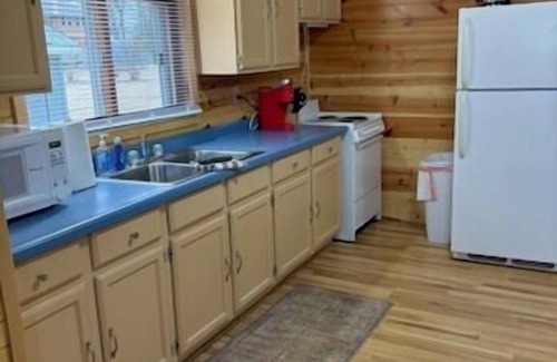 Fox Lake Casa | Cottage 3 on Beautiful Fox Lake!