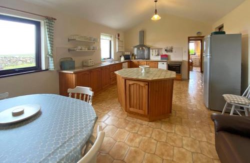 Omey Island Casa | Cottage 383 - Claddaghduff