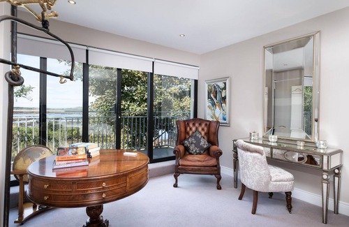 Cashel Cabaña | Cottage 424 - Cashel - sleeps 6 guests in 3 bedrooms